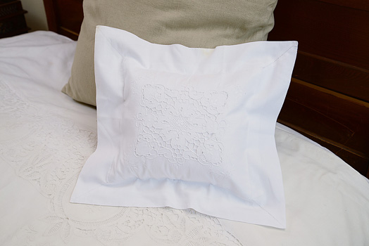 Victorian Hand Embroidered Pillow Sham. 2" Flange border. 12"SQ